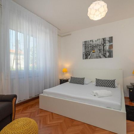 Apartman Karmen Трогір Екстер'єр фото