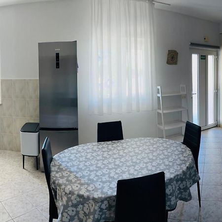 Apartman Karmen Трогір Екстер'єр фото