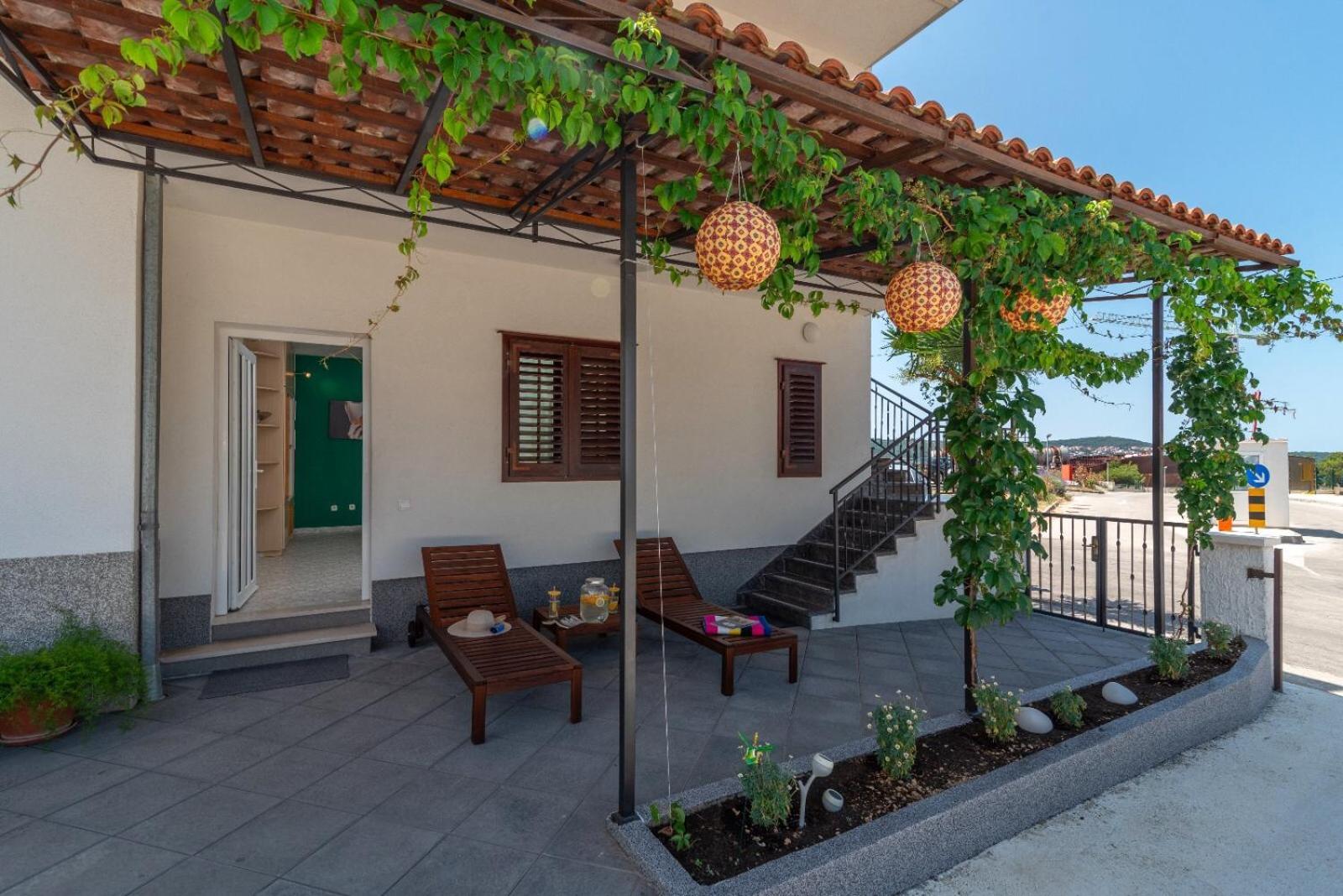 Apartman Karmen Трогір Екстер'єр фото
